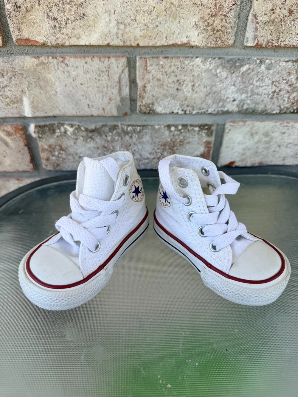 Converse Infant White High Top Sneakers with Red Stripe